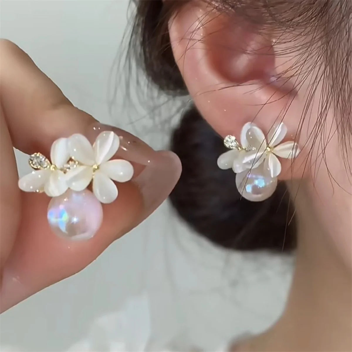 Exquisite Opal Flower Stud Earrings For Women Korean Shiny Crystal Imitation Pearl Floral Leaves Earring Wedding Party Jewelry