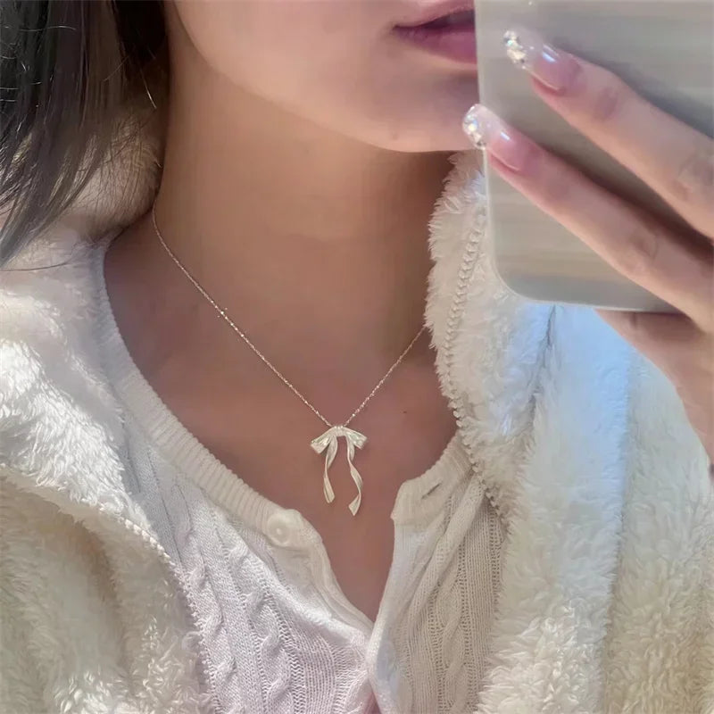 Exquisite Clavicle Chain Elegant Bow Pendant Necklace for Women Girls Temperament Collar Chains Necklaces Korean Fashion