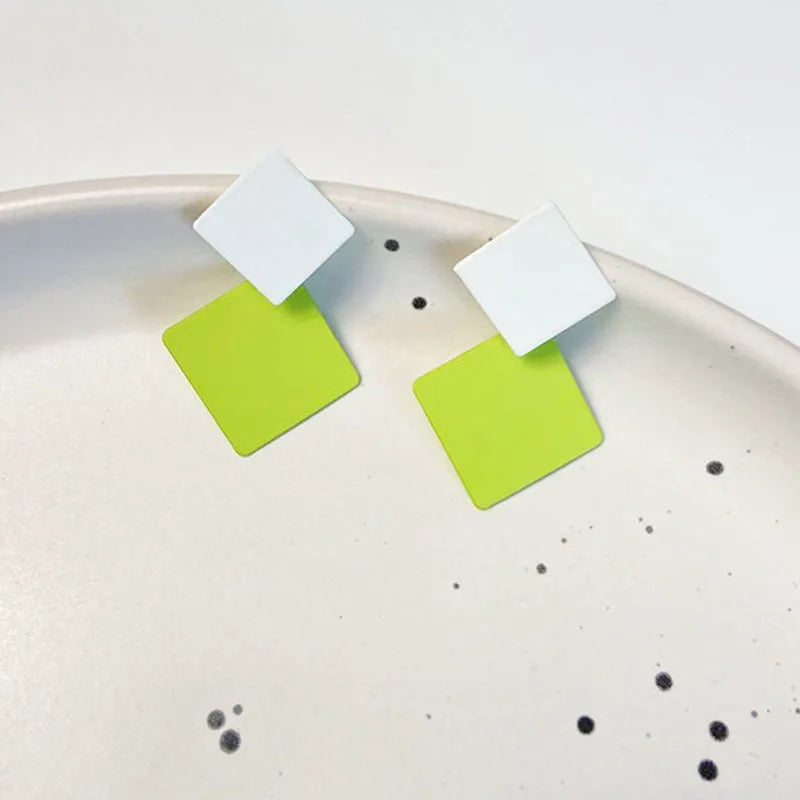 Green Flower Stud Earrings Crystal Dangle Earrings for Women Cute Zircon Flower Clip Light Luxury Casual Party Jewelry Gifts