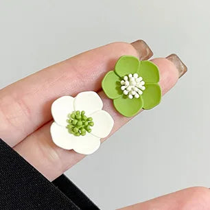 Green Flower Stud Earrings Crystal Dangle Earrings for Women Cute Zircon Flower Clip Light Luxury Casual Party Jewelry Gifts