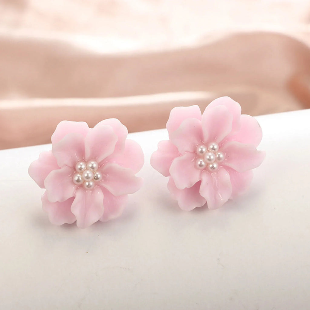 Trendy Camellia Stud Earring Exaggerated Versatile Flower Earrings For Women Summer Outdoor Ear Decoration Accessories 1 Pair