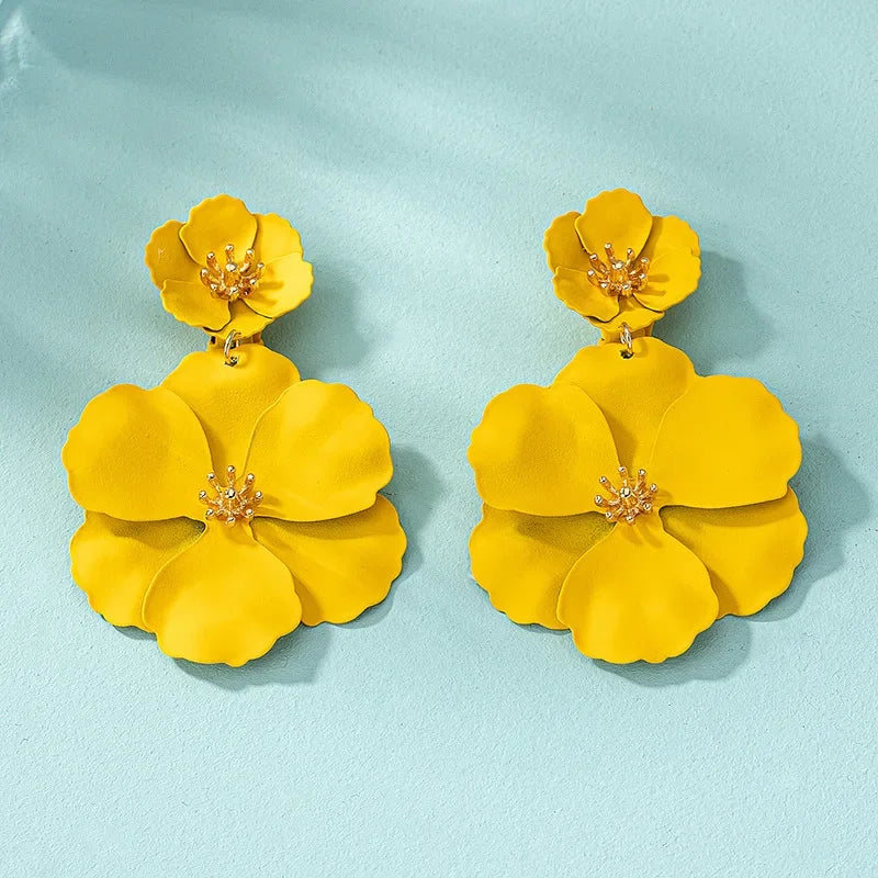 Women Fuchsia Flower Drop Earrings Fashion Jewelry Vintage Temperament Sweet Flower Dangle Earring for Women Holiday Bridal