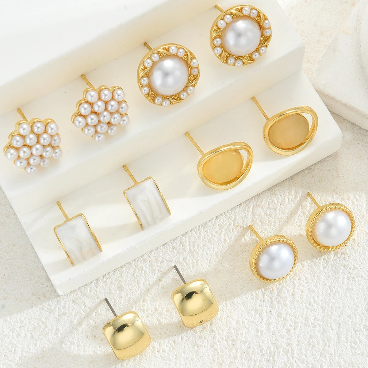 12pcs French Vintage Pearl Earrings Set for Women Fashion Luxury Baroque Geometric Creativity Design Earring Daily Jewelry Gift