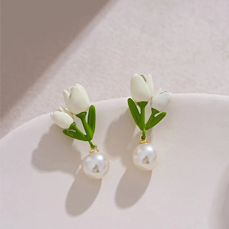 Green Flower Stud Earrings Crystal Dangle Earrings for Women Cute Zircon Flower Clip Light Luxury Casual Party Jewelry Gifts