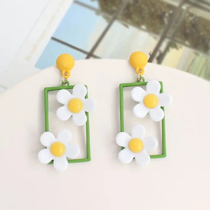 Green Flower Stud Earrings Crystal Dangle Earrings for Women Cute Zircon Flower Clip Light Luxury Casual Party Jewelry Gifts