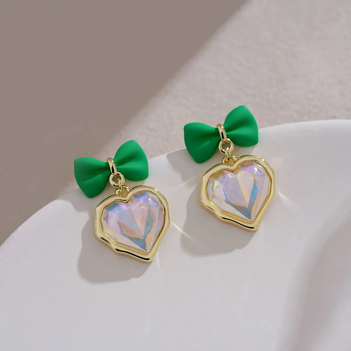 Green Flower Stud Earrings Crystal Dangle Earrings for Women Cute Zircon Flower Clip Light Luxury Casual Party Jewelry Gifts